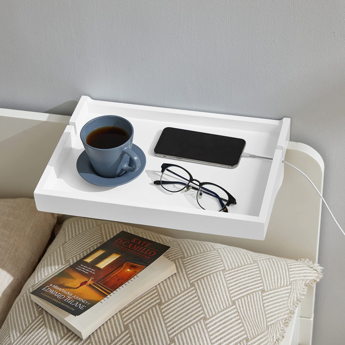 SoBuy clamp shelf for the bed with cable management - Bamboo nightstand for books, smartphones & glasses, 36x25x9cm White NKD01-W