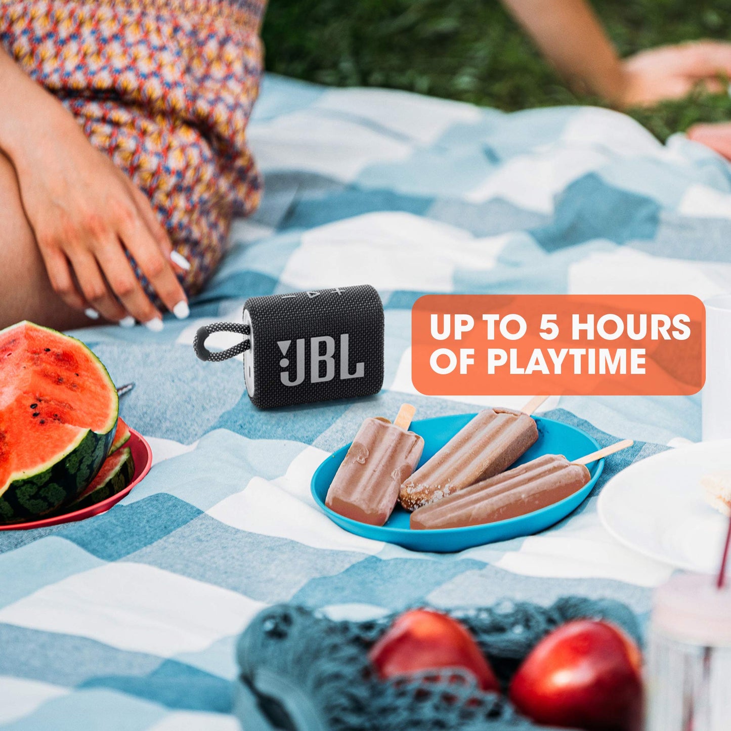 JBL GO 3 small Bluetooth speaker in blue - Waterproof, portable speaker for on-the-go - Up to 5h playback time with just one battery charge