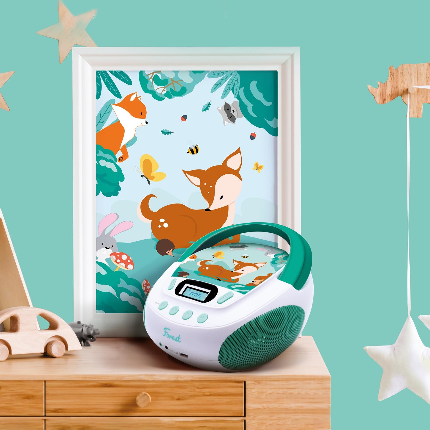 mooov 477147 CD player for kids with speakers, USB, headphone jack, AUX-IN port - Boombox CD player portable - AC or battery powered - Forest model - Green/White