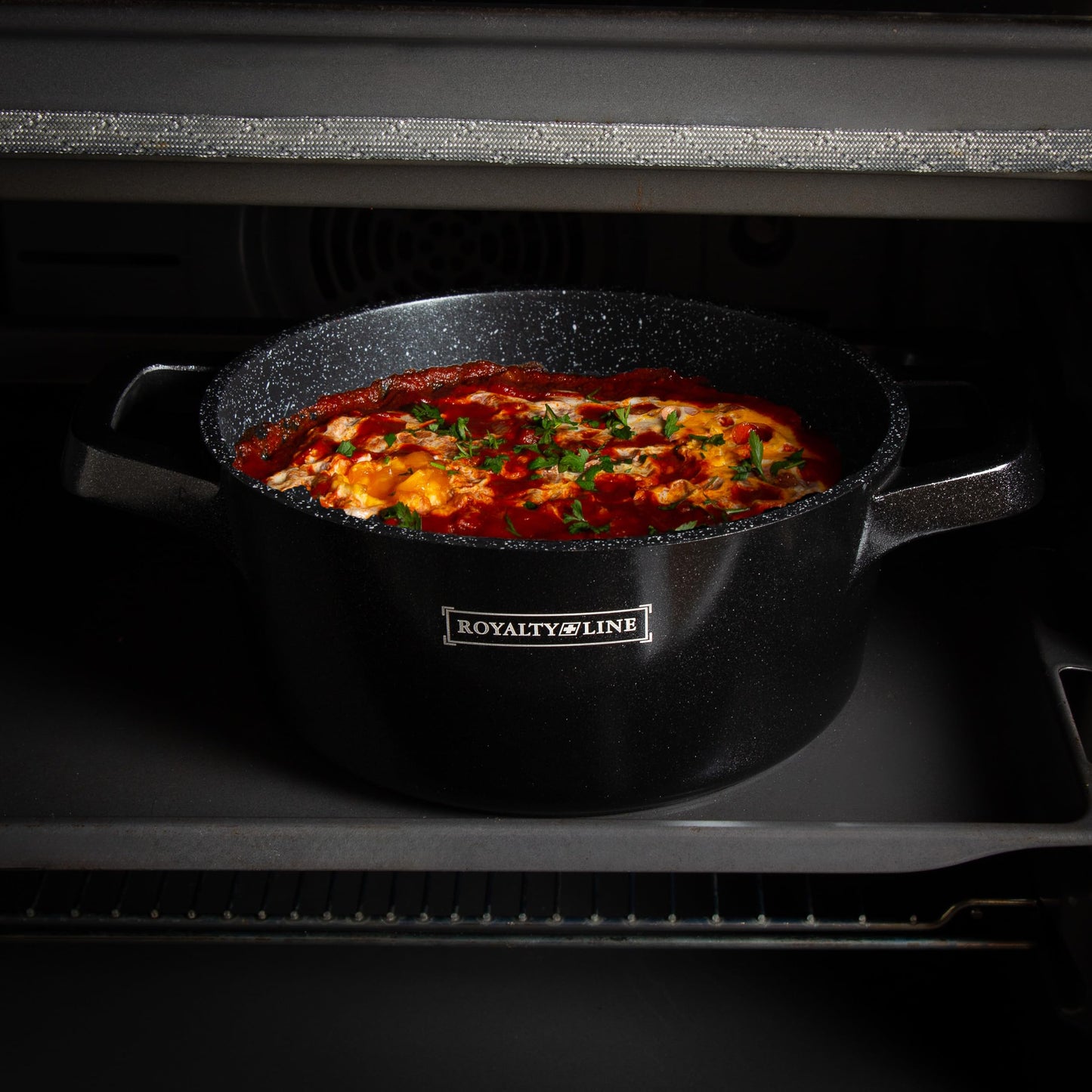 Royalty Line 17 Piece Pot Set in Black - Pot set suitable for induction - Pot and pan set with non-stick coating - Aluminum pan set with heat-resistant silicone handles - Pot set with lids