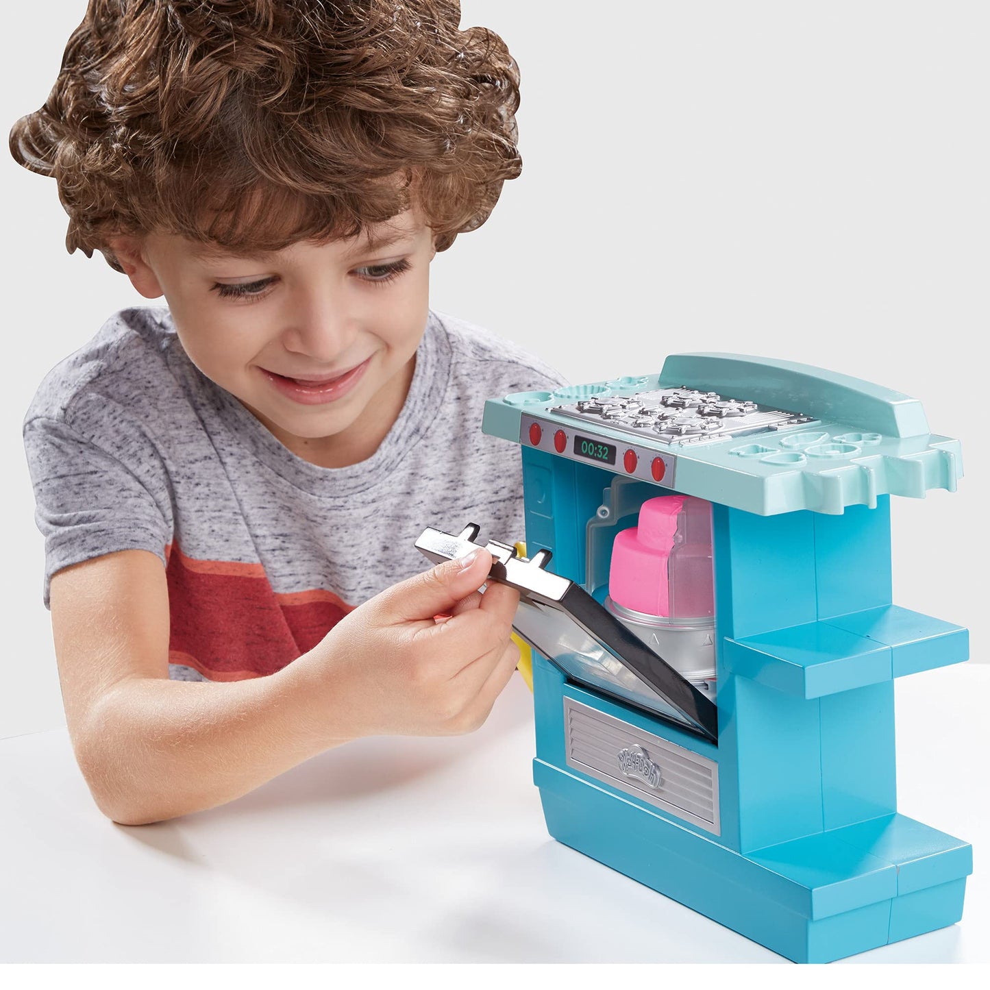 Play-Doh Kitchen Creations Bake Shop Playset for kids ages 3 and up, includes 5 colors.