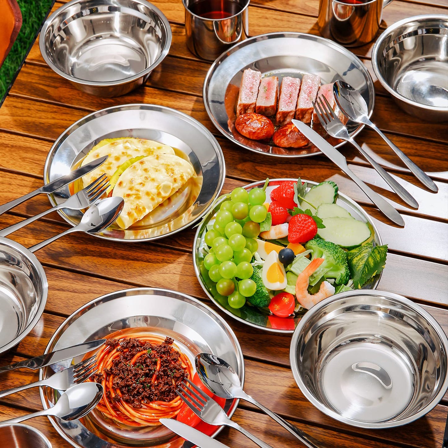 Odoland Camping Cutlery Set, outdoor utensils made of stainless steel for 2 people. Foldable utensils with plate and cup. Ideal for outdoor cooking, traveling, hiking, and camping.