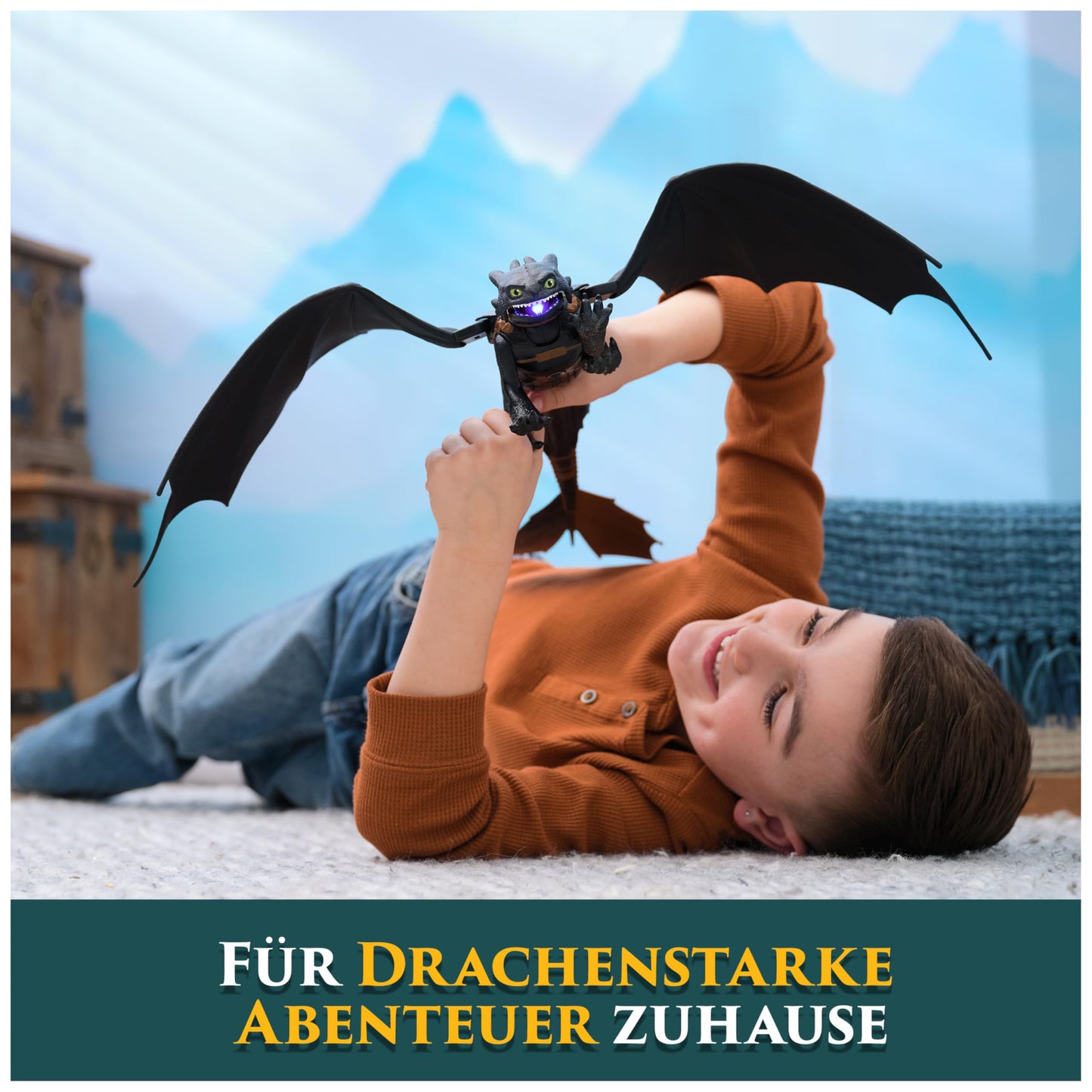 Dreamworks How to Train Your Dragon, Plasma Blast Toothless, 51cm dragon figure with light and sound effects, toy for kids aged 4 and up.