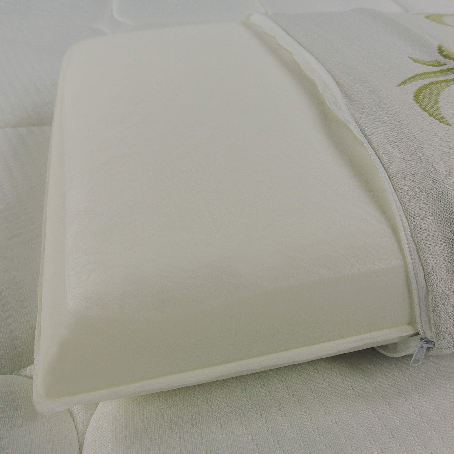 Baldiflex Soap Memory Foam Pillow, Aloe Vera Cover, White, 2-pack