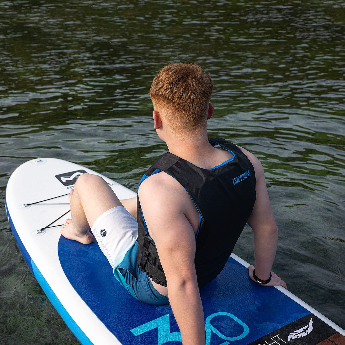 Like the adult V210 life jacket, a lightweight swim aid for men & women, 50N buoyancy vest for SUP, swimming, kayaking, impact protection vest for wakeboarding, water skiing, jet skiing.