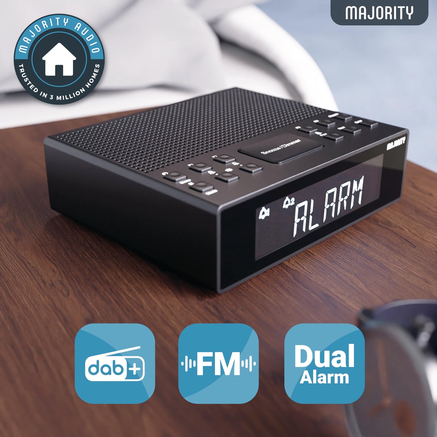 MAJORITY Knapwell | Bluetooth DAB, DAB+ radio alarm clock | Bedside radio with dual alarm, snooze function, large dimmable display | High-fidelity sound, USB charging | FM, headphone jack
