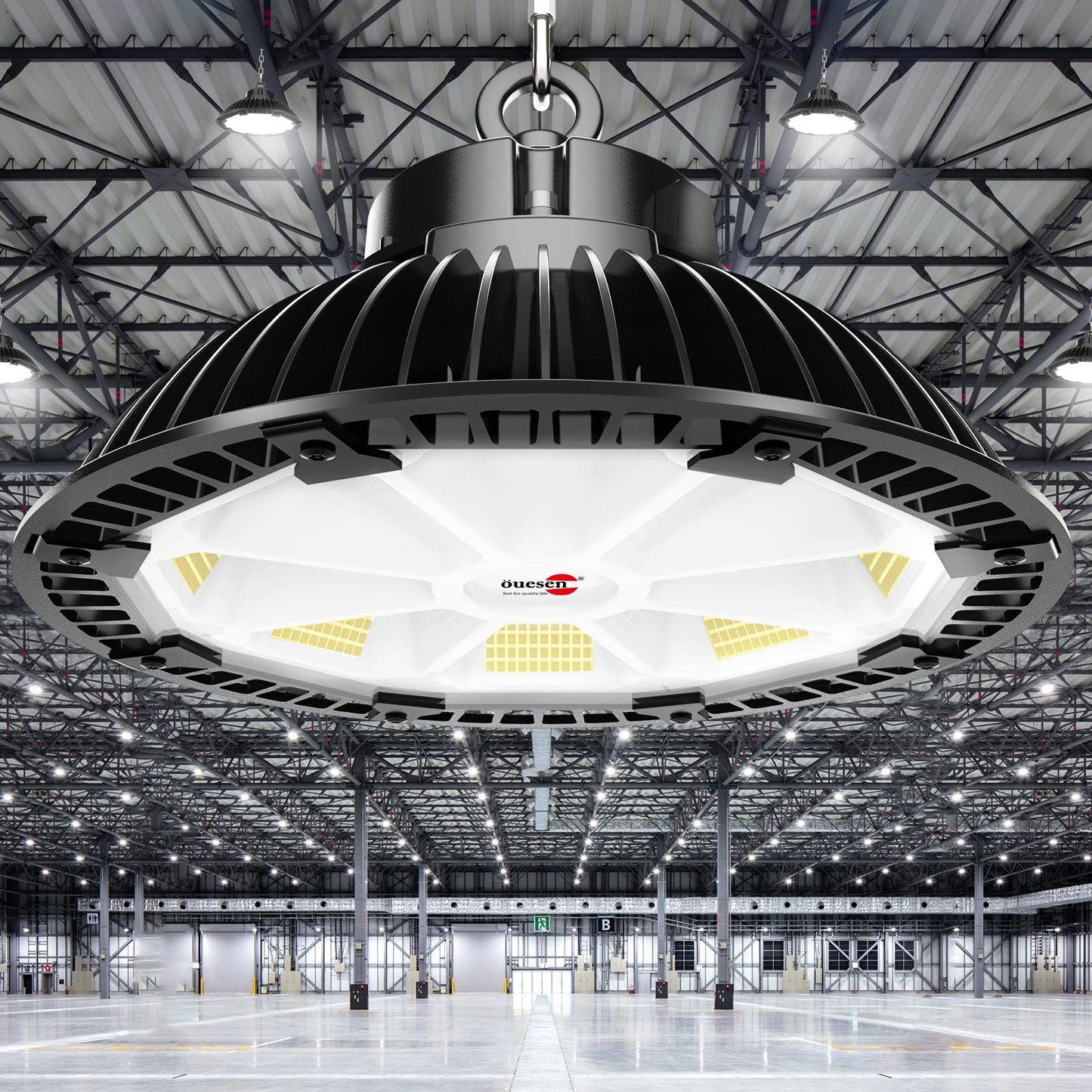 LED high bay lighting 200W, industrial LED high bay light 28000LM, IP65 waterproof UFO high bay light, industrial LED high bay light for workshop garage warehouse, cool white