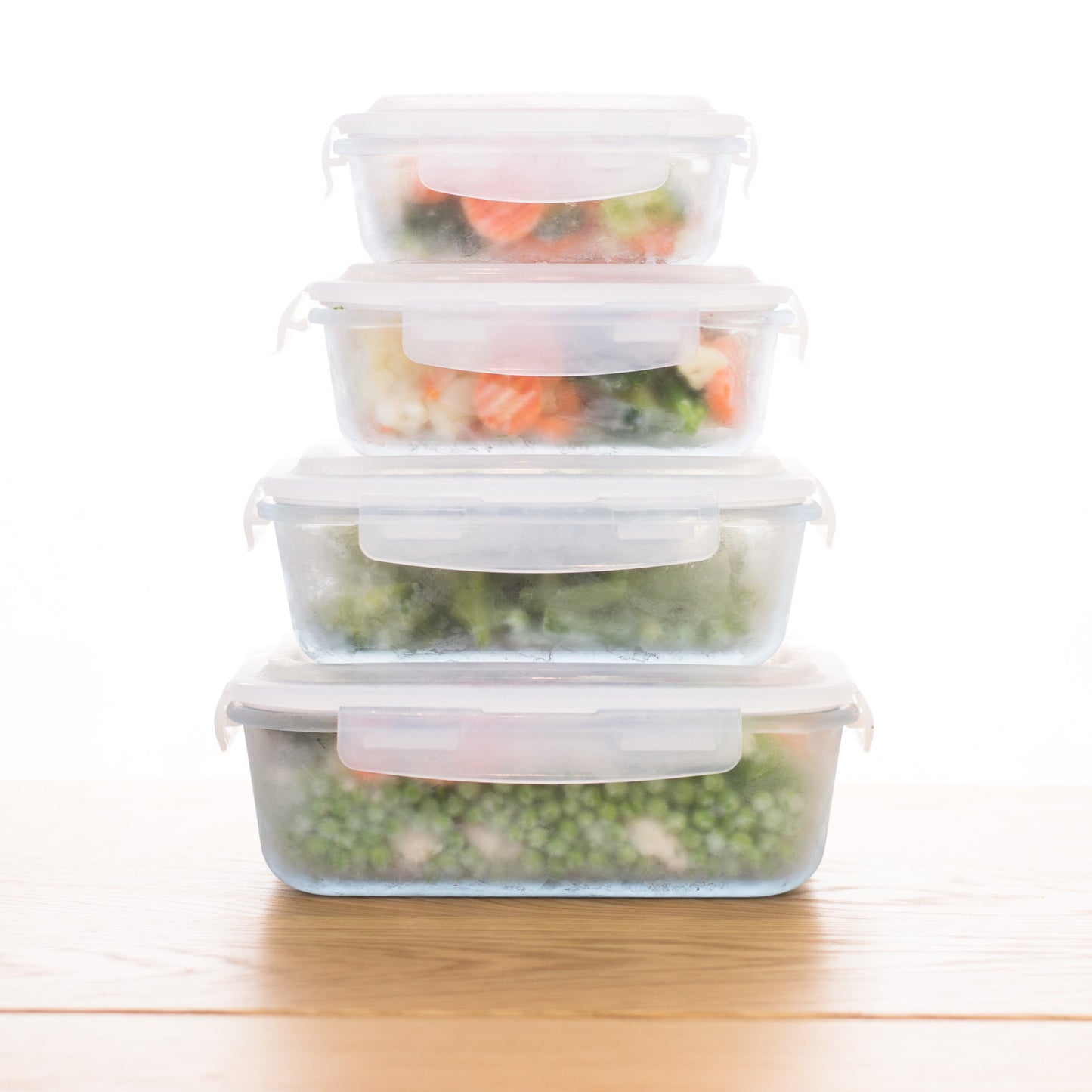 Grizzly glass storage containers 4 pack rectangular containers with lids.
