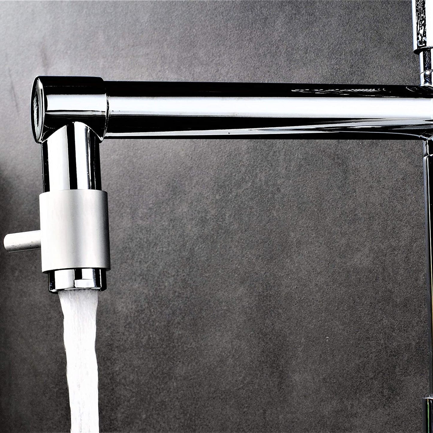 Professional kitchen sink faucet mixer tap with pull-out spring spray in chrome color.