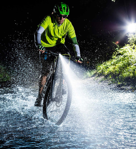 OnMeto Bike Light Set, IPX5 Waterproof Front Bicycle Lamp Rear Light Bicycle Light Set, USB Type-C Rechargeable Bike Lights Set for Bicycle (Black)