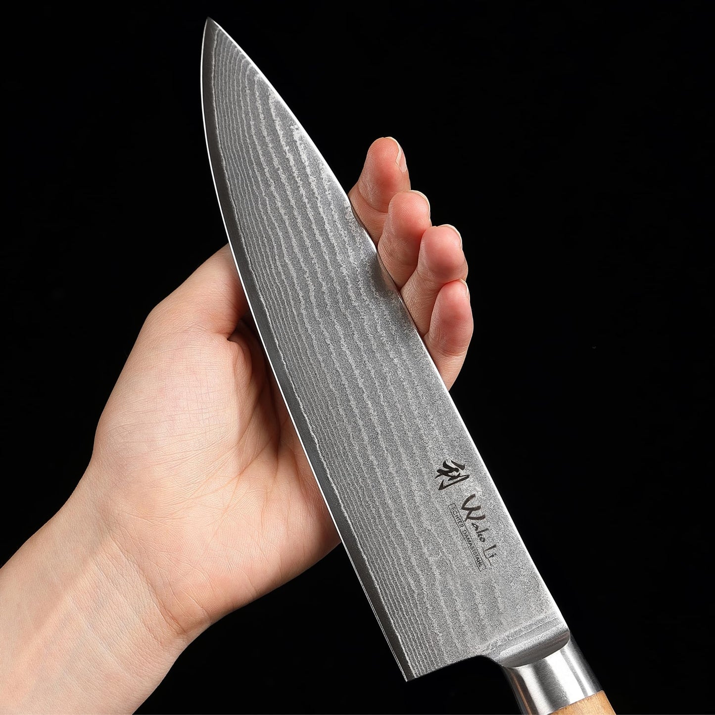 Wakoli Olive Damascus Kitchen Knife | Knife with 20cm blade made of 67 layers of Damascus steel with VG10 core | Olive wood handle | For meat, vegetables & fruits | Chef's knife in gift box - Sharp kitchen knife
