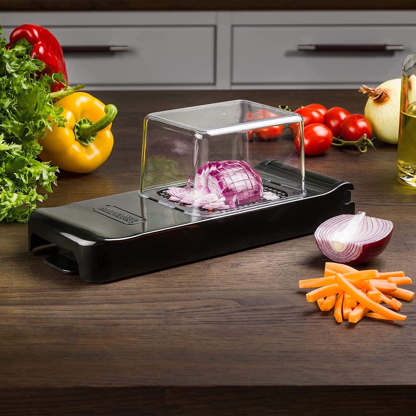 ALLIGATOR 3079 - Multifunctional cutter with catch box - vegetable and onion cutter - 6x6 mm blade - BPA free - Black. Alligator INALLI8801 Stainless Steel - 3-in-1 spiralizer - vegetable slicer.
