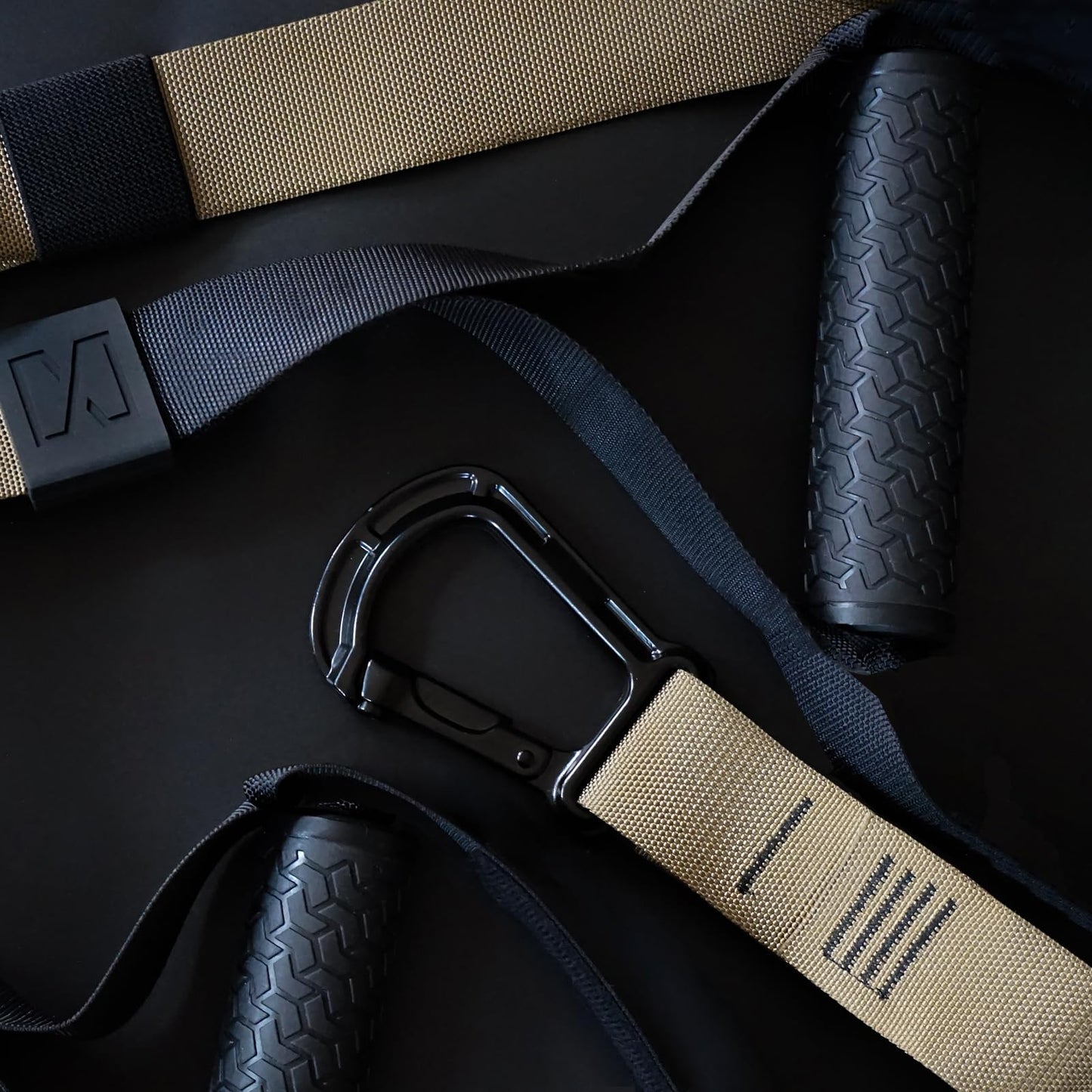 Infinitsports - Elite suspension trainer set with 3 anchoring solutions (including door anchor), premium sling trainer/suspension trainer for home and on the go.