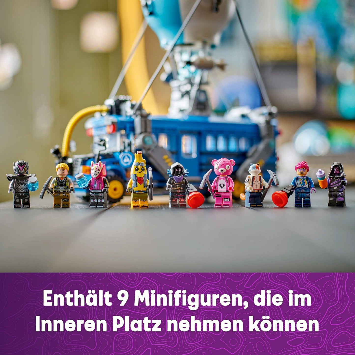 LEGO Fortnite Battle Bus - Toy vehicle from the video game with 9 minifigures and accessories. For gamers, boys, girls, and fans aged 10 and up. - 77073