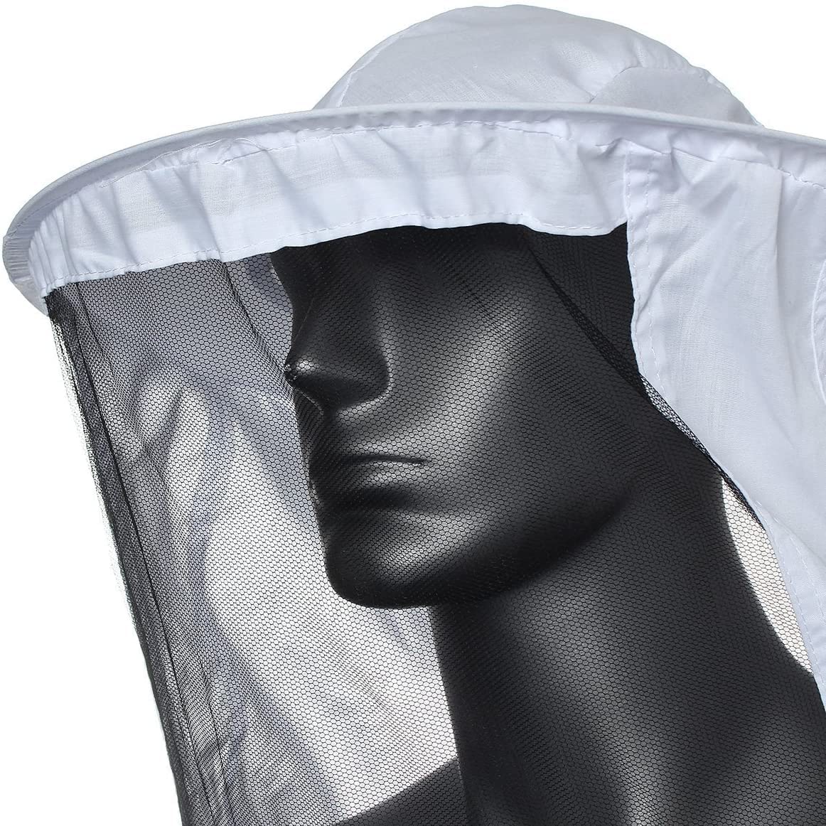 Amacoam Beekeeping Suit Beekeeper Jacket with Hat Professional Beekeeper Clothing Beekeeper Beekeeper Professional Beekeeper Beehive Protection Hat Bee Suit with Zipper for Beekeepers Bee Keepers (White)
