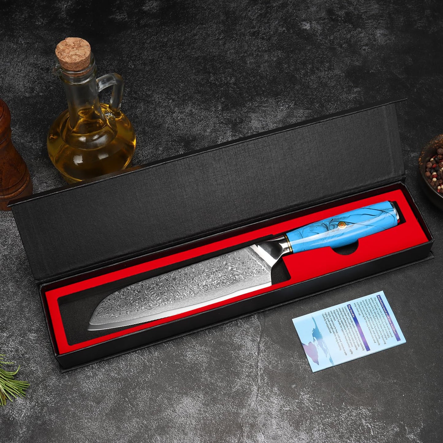 Home Safety Santoku Knife, Damascus Knife, Damascus Sushi Knife with Extremely Sharp 17.5 cm Blade Vegetable Knife made of 67 Layers of Vg-10 Damascus Steel Ergonomic Resin Handle, Gift Box