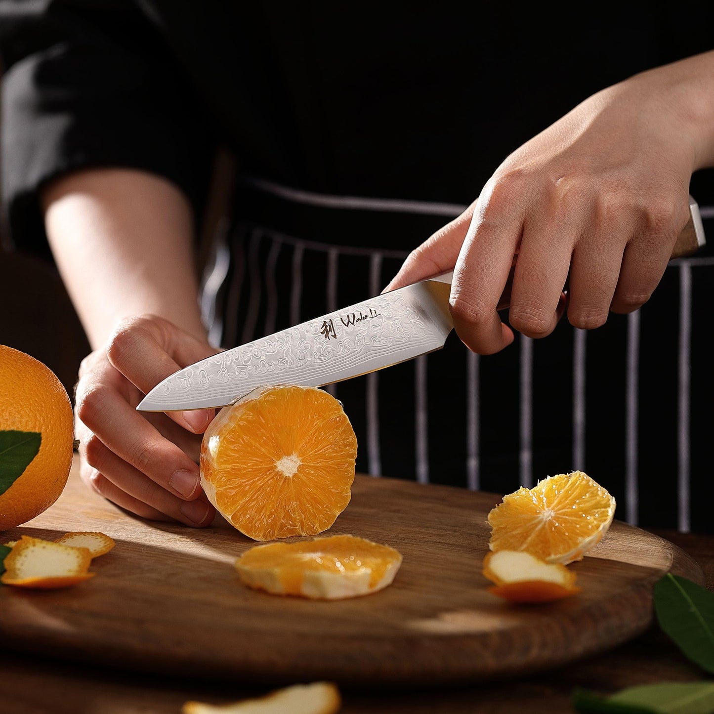 Wakoli Oribu Damascus Kitchen Knife Full Tang with 12.5 cm Blade - Herb knife made of 67 layers of Damascus steel with VG-10 core, knife with olive wood handle in gift box - Knife sharp chef's knife