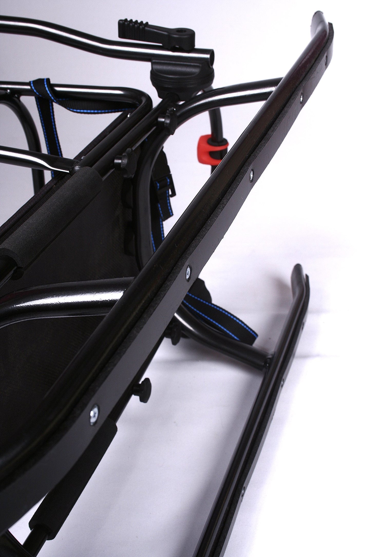 3-in-1 children's sledge with backrest, footmuff, push handle, and aluminum buckle (black & graphite)