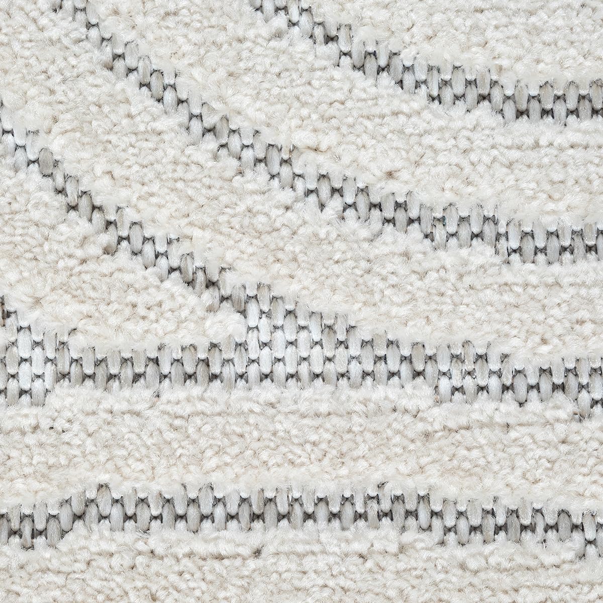 the carpet Santo Plus - High-quality outdoor rug, suitable for living room, bedroom, and terrace, weatherproof, durable, and easy to care for, cream, 80 x 250 cm