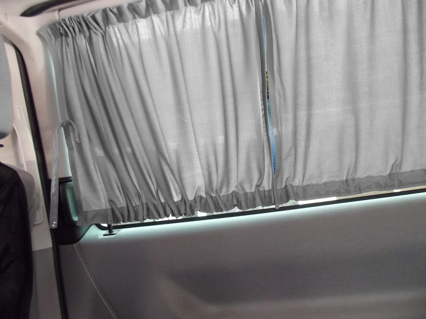 BREMER SEAT COVERS Made to Measure Curtains Sun Protection compatible with VW T4 Multivan Caravelle 1990-2003 in Grey Camping Accessories Motorhome Accessories Camper Curtain Set AMZ