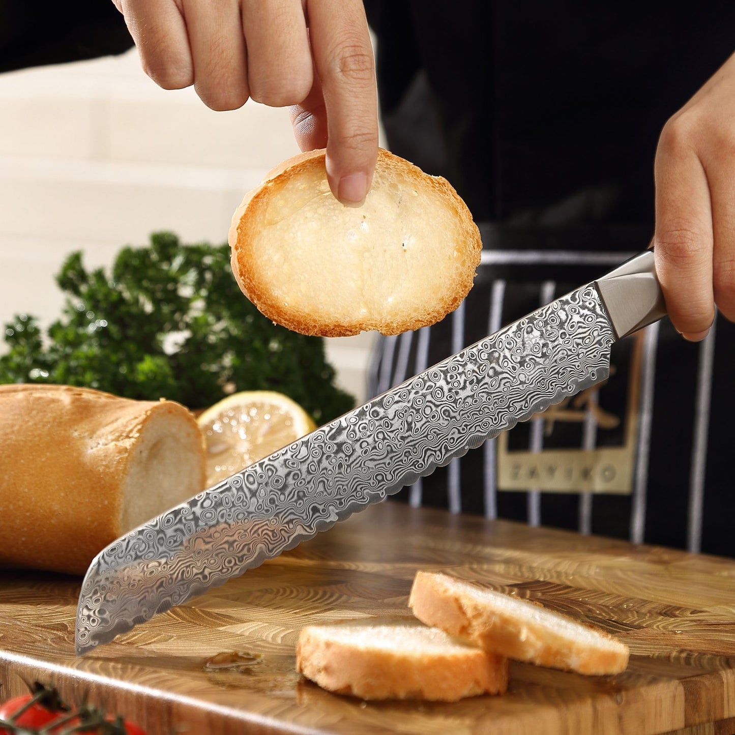 Zayiko Black Edition Damascus Bread Knife I 20 cm serrated blade made of 67 layers of Damascus steel I ergonomic Pakka wood handle I professional kitchen knife for bread, crusts & baked goods I comes in an elegant gift box.