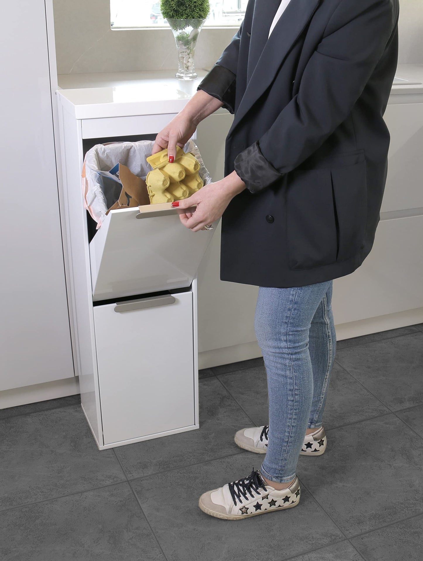ARREGUI Ecoclas Plus CR221-E Steel Recycling System with Storage Box and Lid | 2x17L (34L) | 2 Compartments Trash Can for Kitchen | Removable Inner Bins + Handle | White