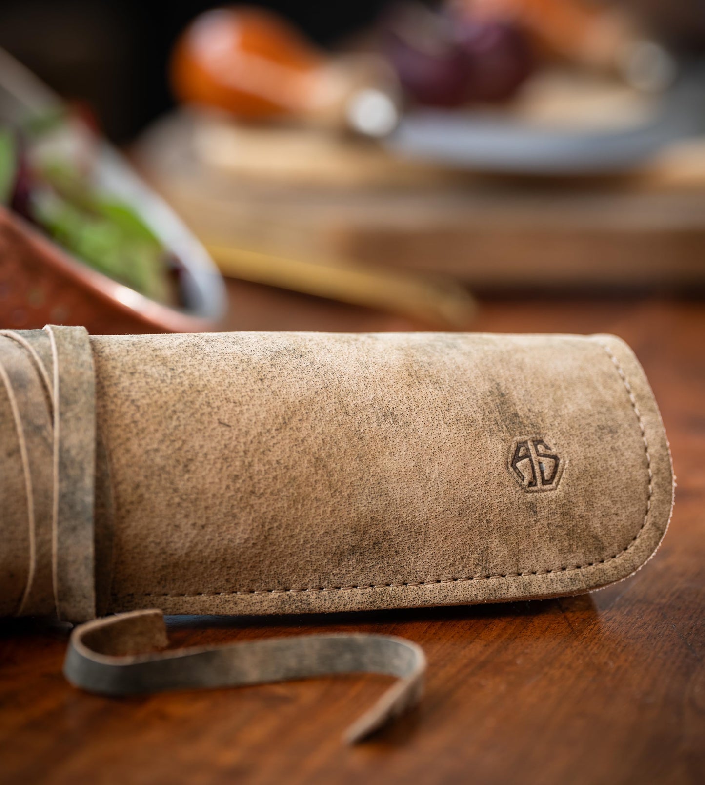 Angus Stoke knife bag Chef knives - Premium Leather Chef knife roll large - Knife bag for chefs - Chef bag Noah (Beige-Antique)