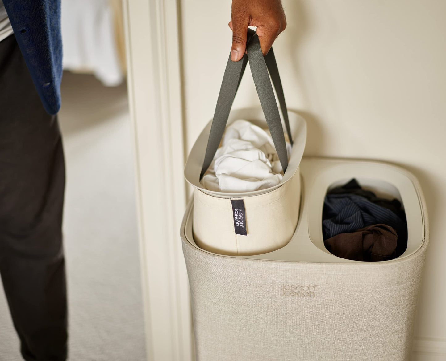 Joseph Joseph Totem 60-liter laundry sorter with lid, 2 removable laundry bags with handles, Ecru.