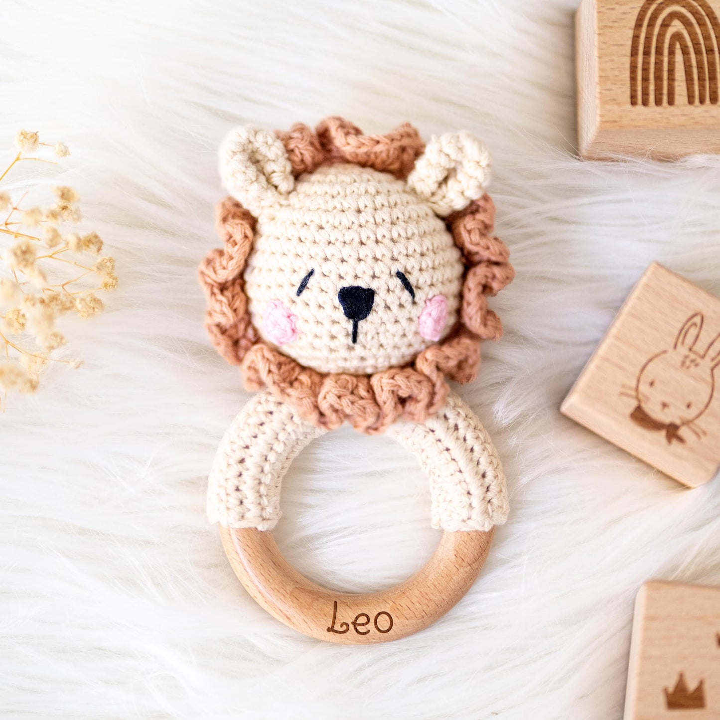 Muckelmeister wooden teething toy personalized with name - crocheted animal baby rattle - baby gifts for girls/boys - small gifts for newborns - lion.