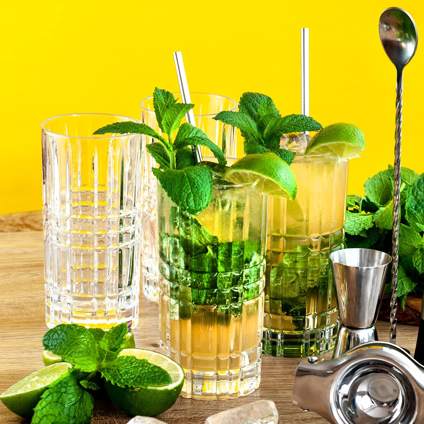 Mojito Glass Set Cocktail Gift Set, Gift Cocktails Glass 4 Piece Set Accessories Lemon Squeezer, 4 Stainless Steel Straws Measuring Cup Spoon Gift Box, Gifts for Women Men