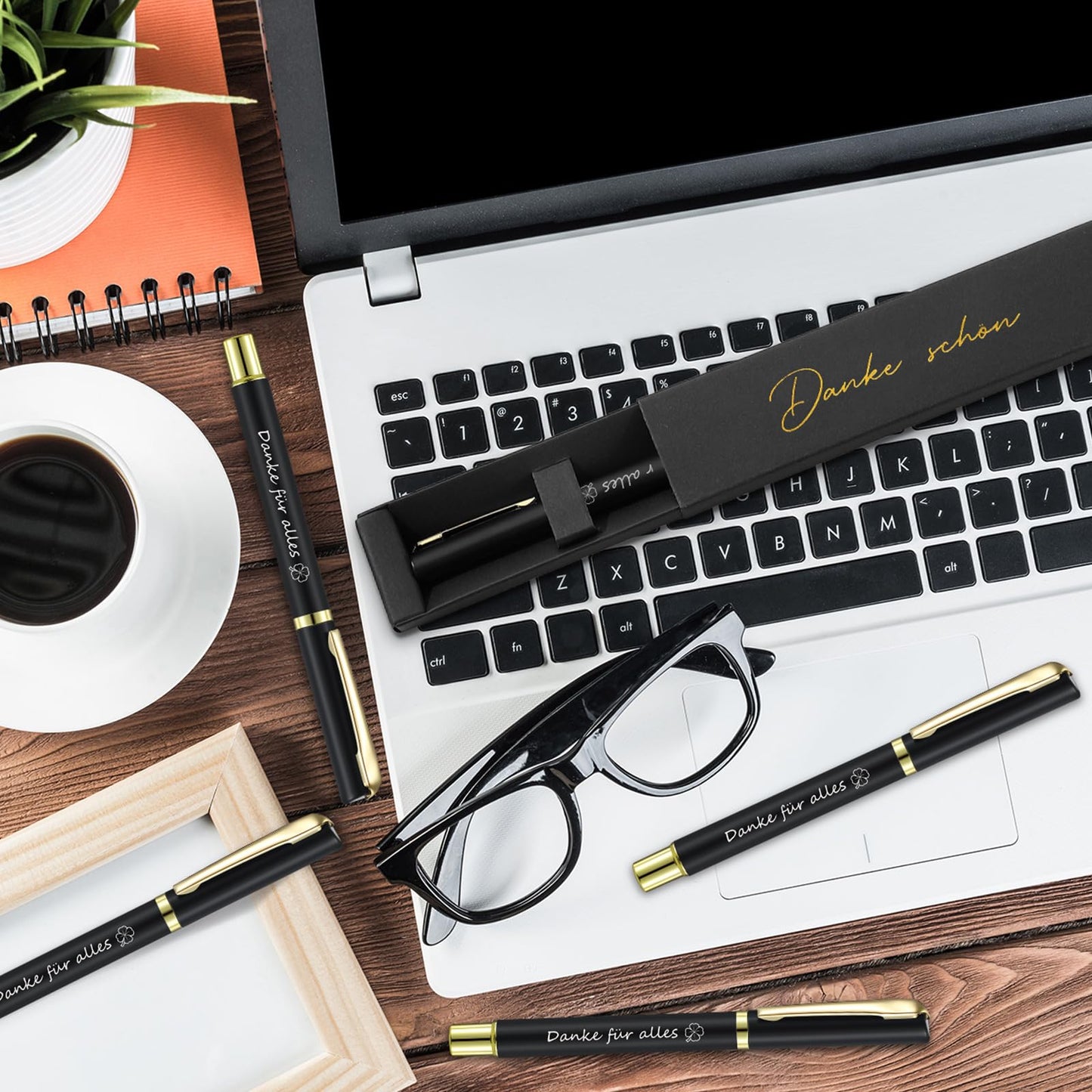 Ten pens as thank-you gifts for colleagues and teachers. Thank you for everything. Metal thank-you pens with gift boxes. Farewell gift for colleagues, students, employees, and team.