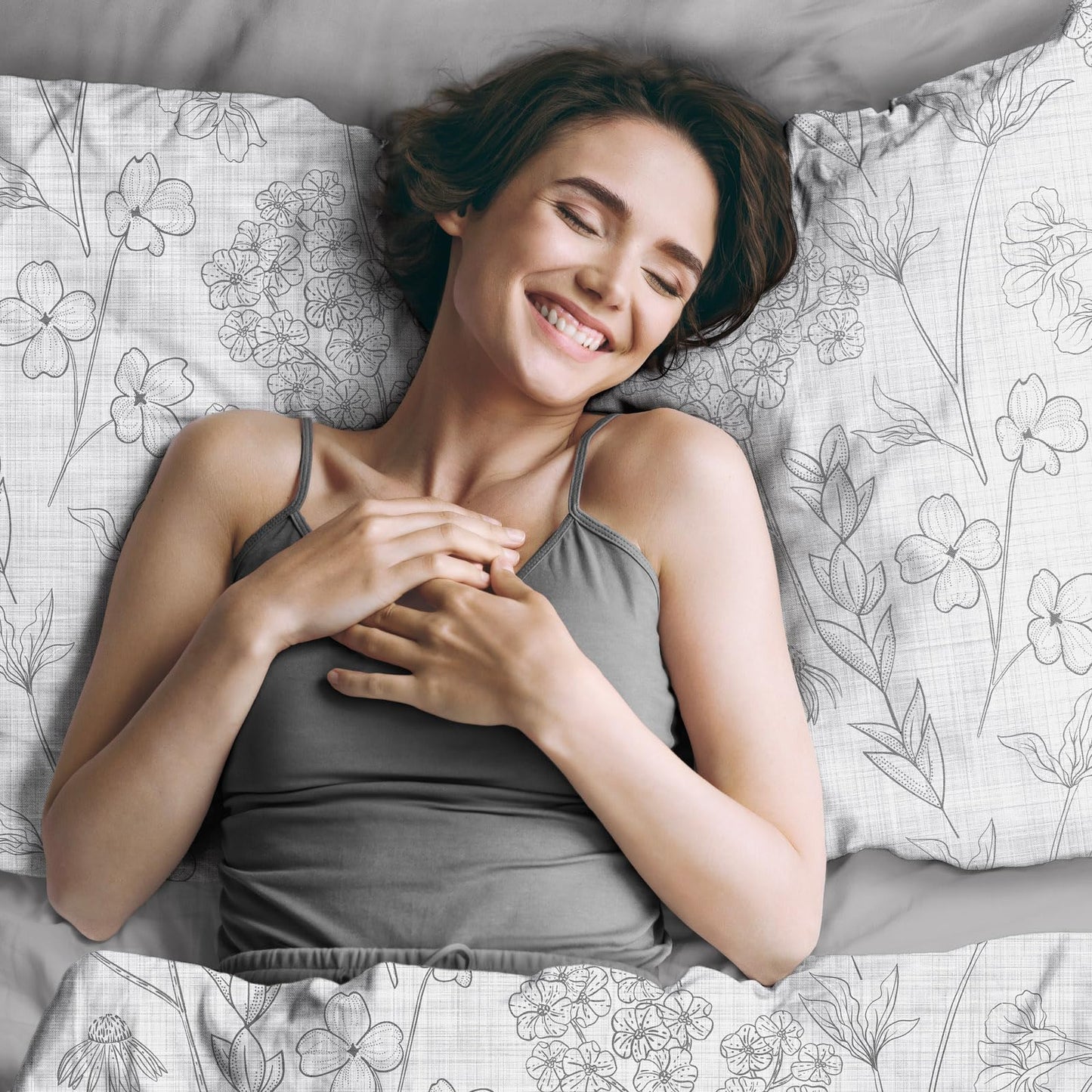 Pure label floral bedding 155x220 cm with one pillowcase 80x80 cm - Dreamily soft bedding set in grey made of 100% cotton with YKK zipper.