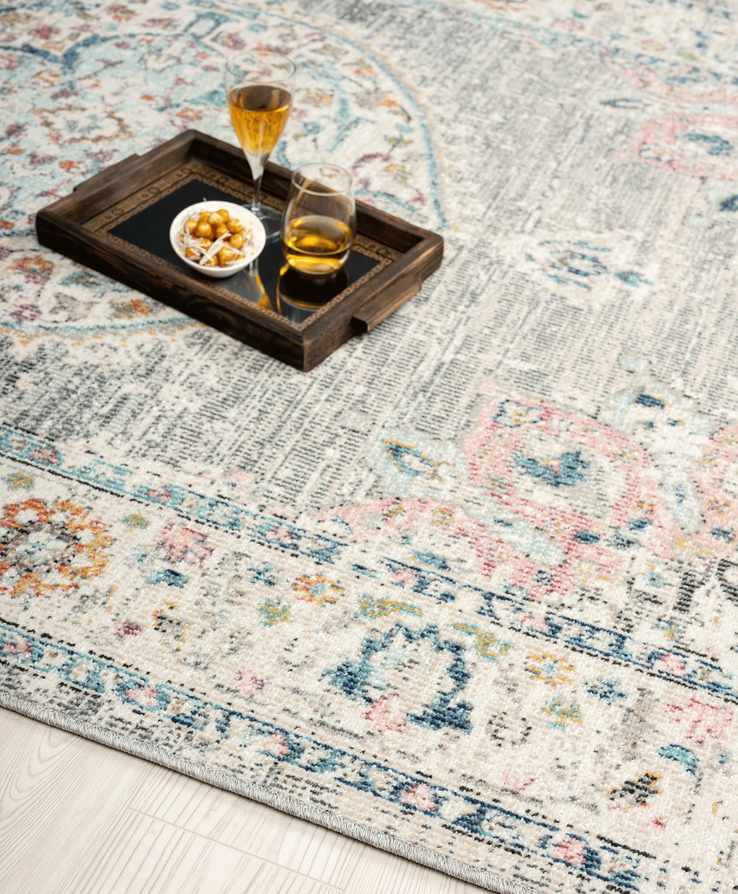 The Palma carpet - versatile indoor & outdoor rug, modern design, living room, weatherproof & UV resistant, durable and easy to clean, balcony, conservatory, Grey-Orient, 140 x 200 cm.
