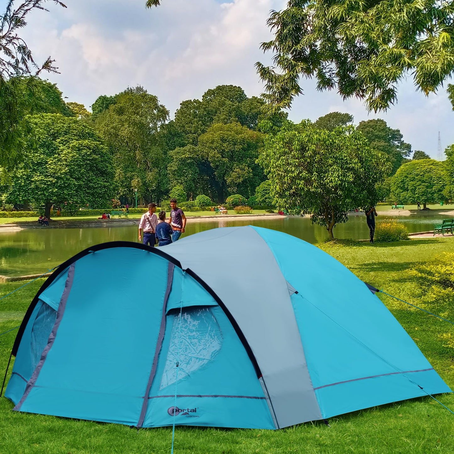 PORTAL Blackout tent for 3-4 people with front vestibule. Dome tent with 4000mm waterproof rating. Ideal for camping, traveling, festivals, and outdoor activities with family.