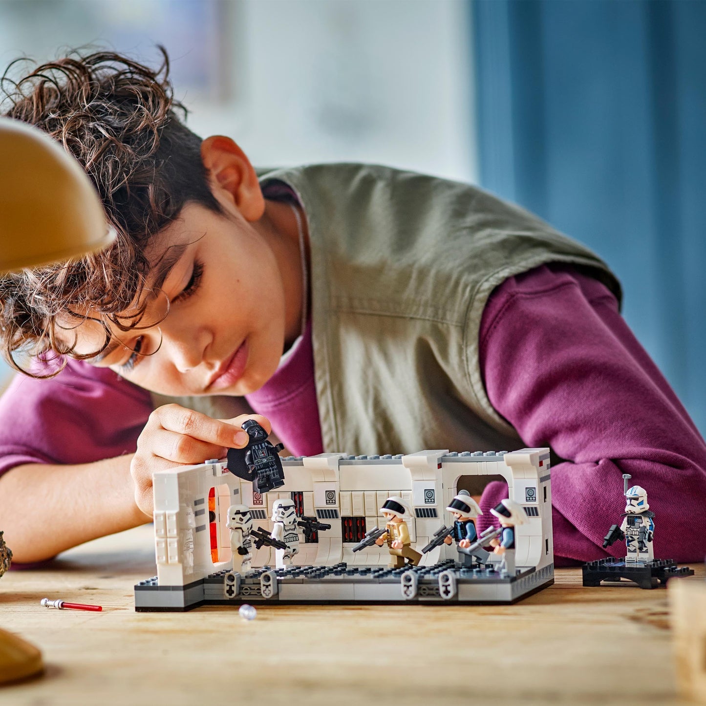 LEGO Star Wars The Tantive IV Set, building toy from the movie A New Hope, fantasy playset for kids to collect, gift idea for boys and girls 8+, as well as collectors. 75387