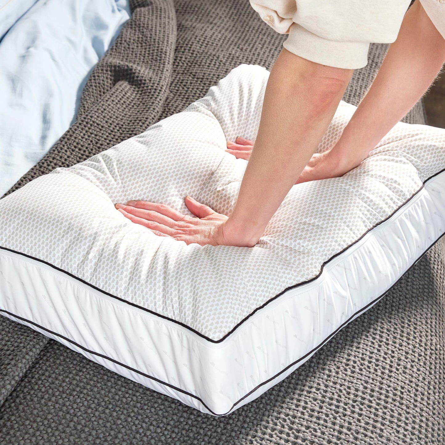 Cloudpillo Recharge Memory Foam Pillow 40×80 cm - Ergonomic & Adjustable Height - Luxury Hotel Quality - Oeko-Tex Certified