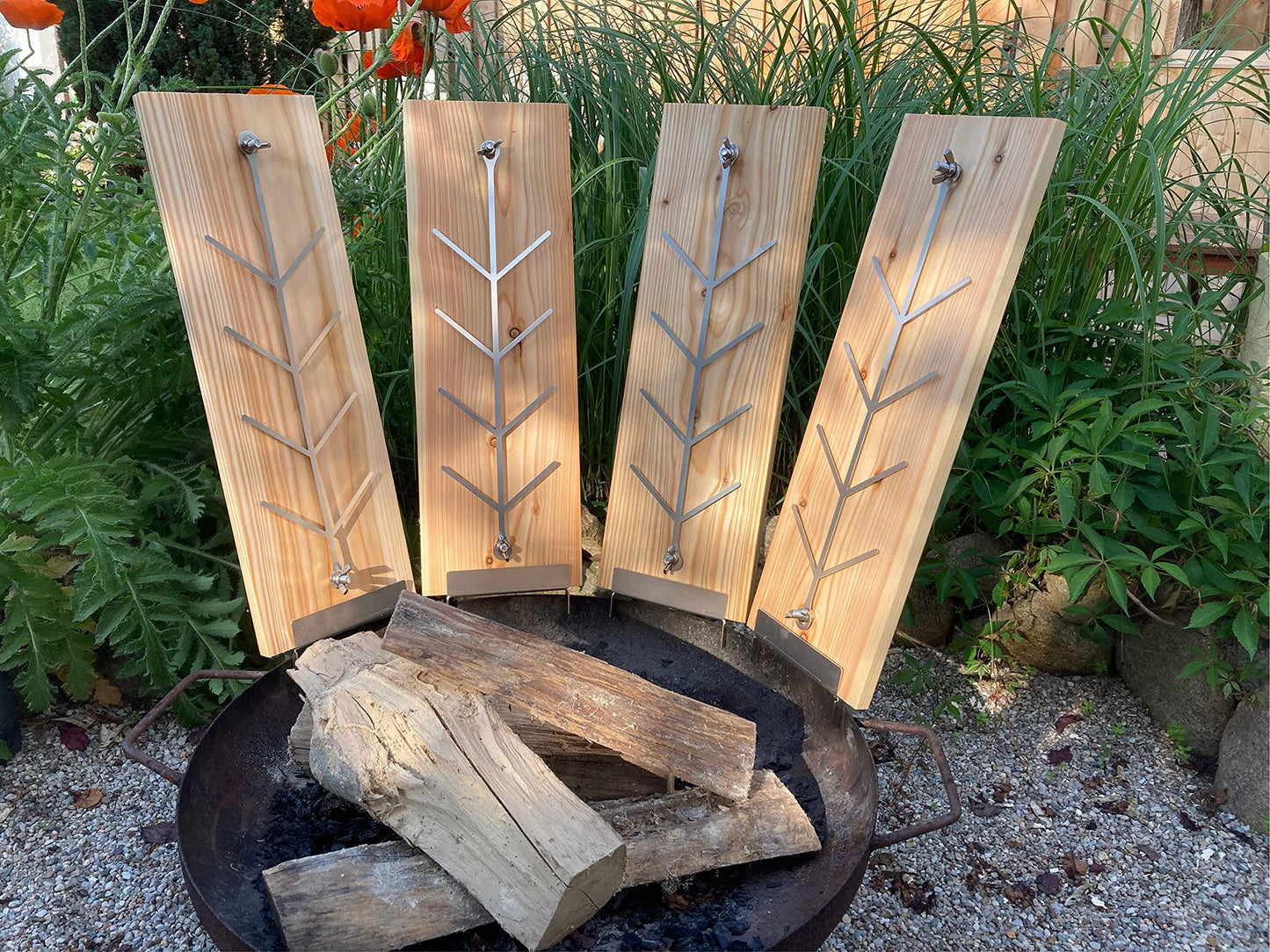 4-piece set of flame salmon planks, smoking planks, flame salmon board made of German larch. Suitable for fire bowls, outdoor grills, and of course, for gifting! (4, Larch)