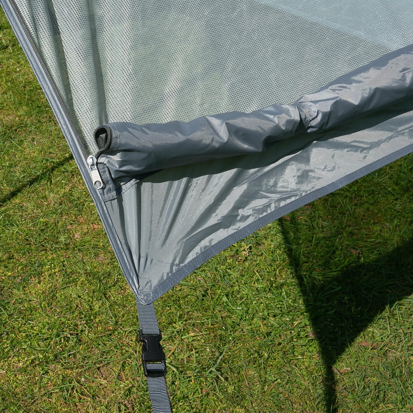 your GEAR Camping Bus Sun + Rain Blocker Side Walls - 2 x side wall for awning with 2m extension