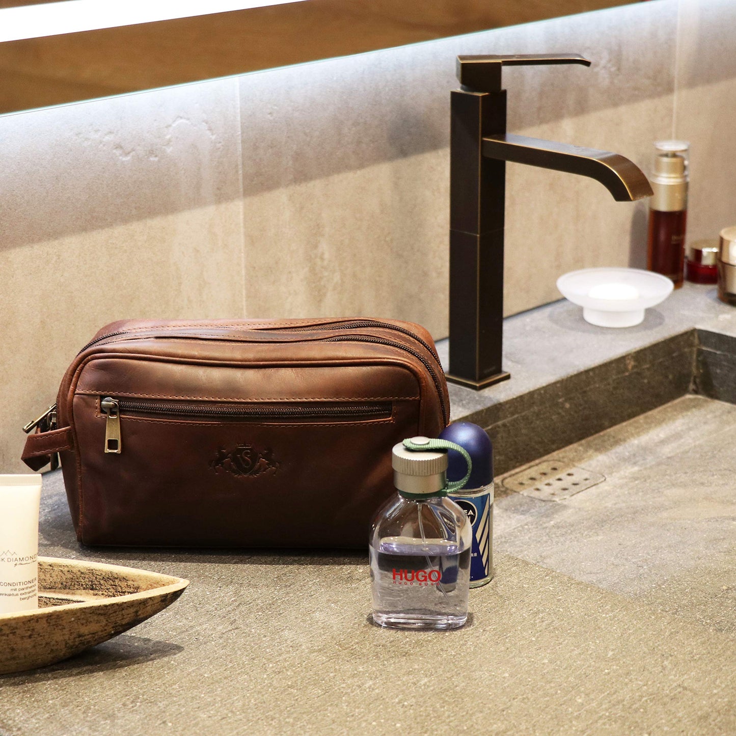 SID & VAIN large men's genuine leather toiletry bag - GATWICK washbag - brown handmade leather toiletry bag for men and women