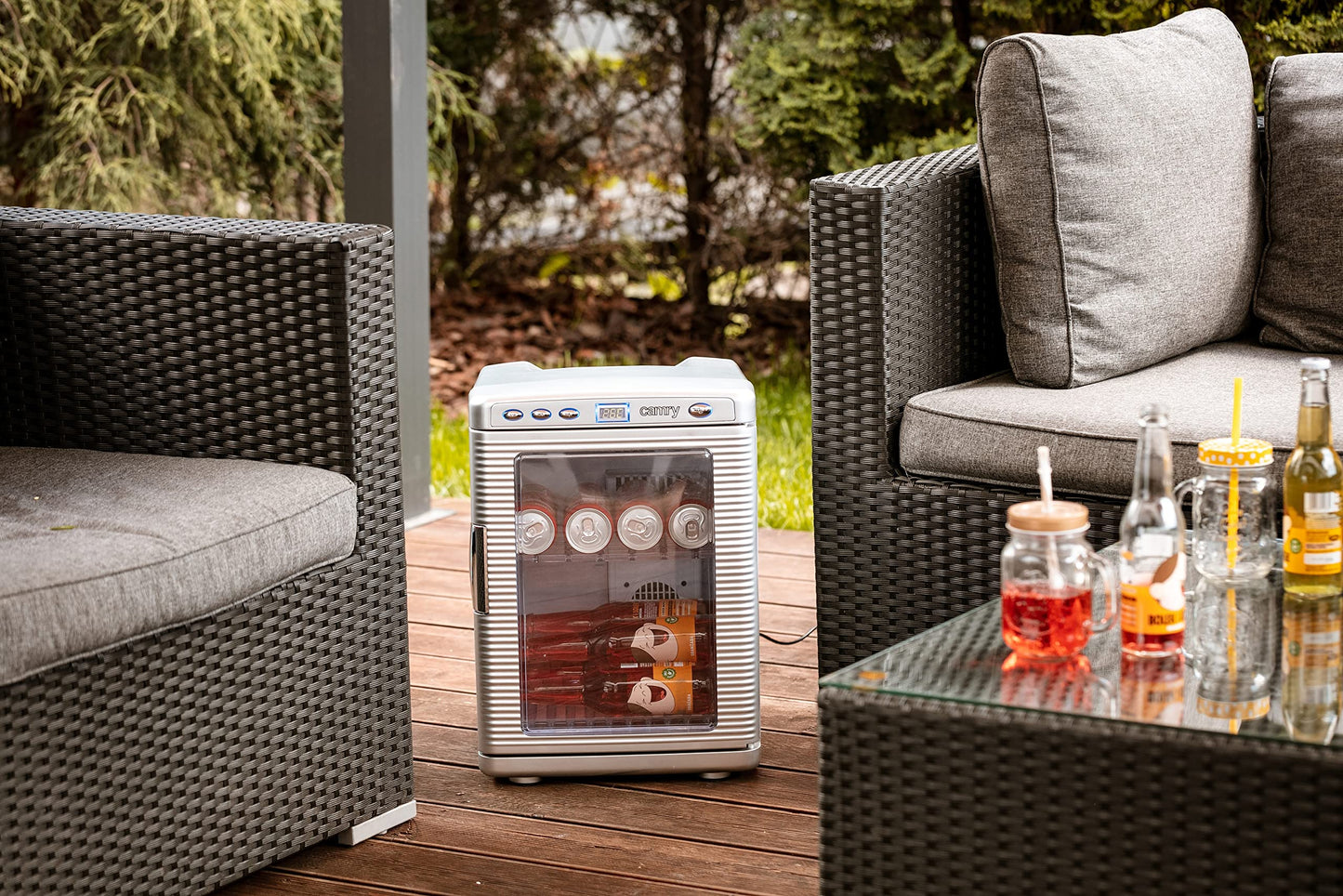 JUNG Mini Fridge CR8062 20L, cooling and heating function, 2 connectors, LCD display, silver.