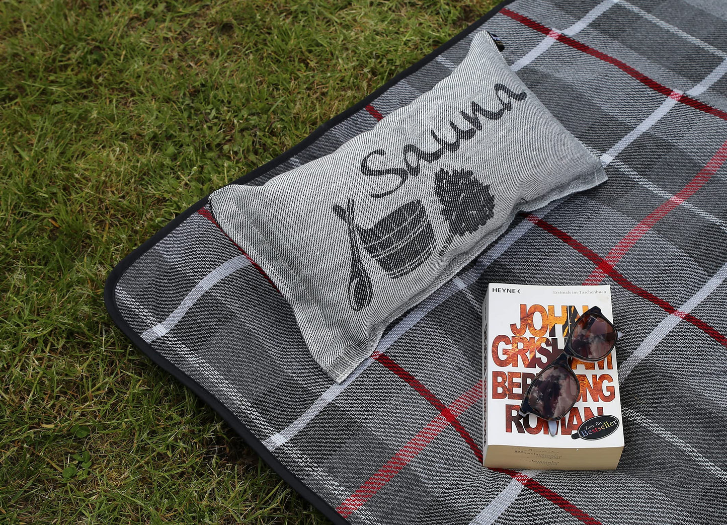 JOKIPIIN | 1 x Favorite sauna pillow travel pillow | Design: Sauna | Dimensions: 40 x 22 cm, linen/cotton | pollutant tested Ökotex 100 | Made in Finland (Black/White)