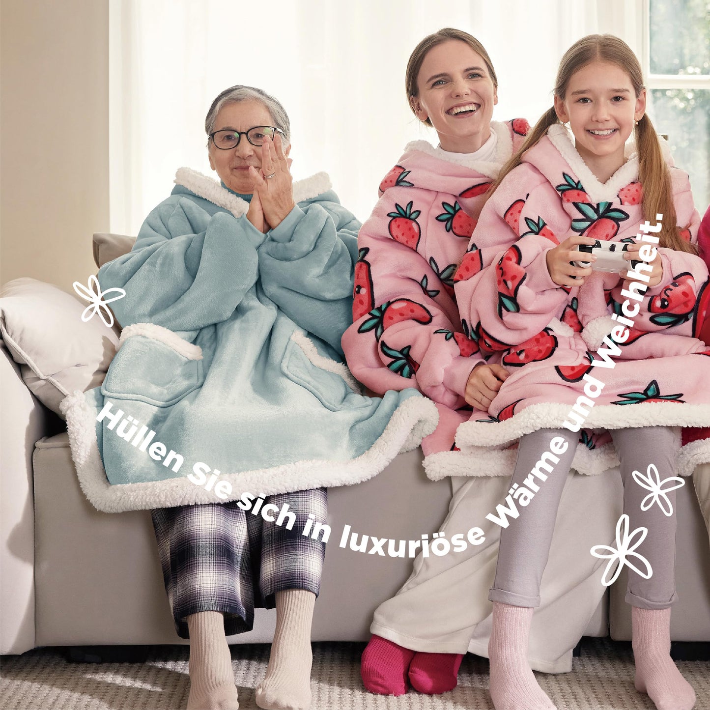 BEDSURE Hoodie Blanket with Sleeves and Hood - Sherpa Sleeve Blanket for Women, Green, 95x83cm. A perfect gift for women to stay warm and cozy in style.