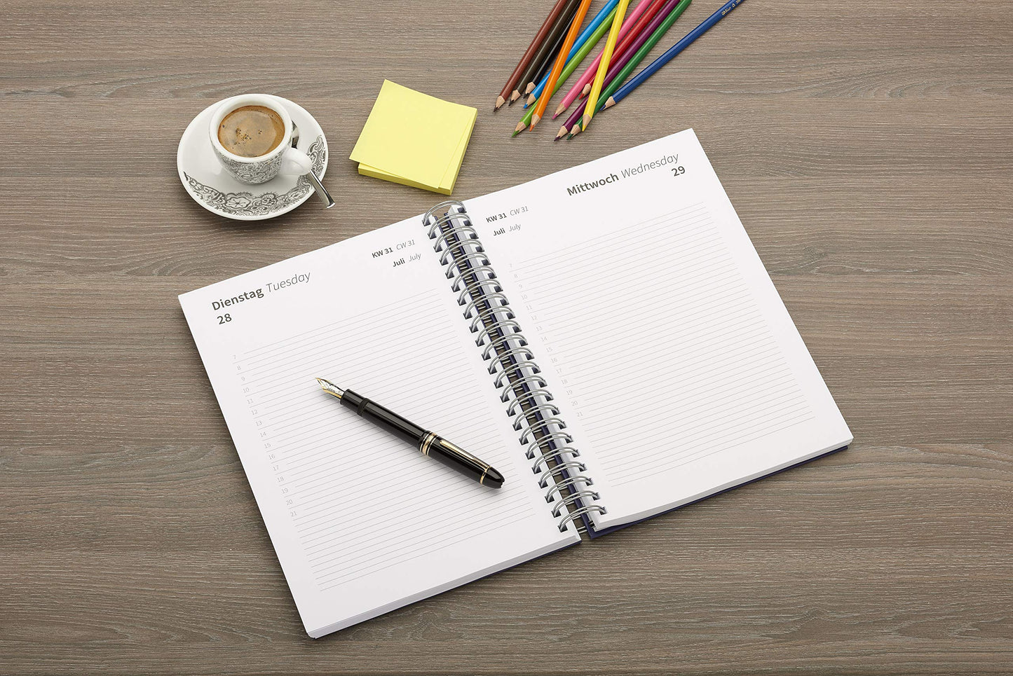 2025 The BIG Thick - A4 Calendar - BLACKBERRY (purple) by edition cumulus - MADE IN GERMANY - ample space for your daily appointments - perfect for office and home