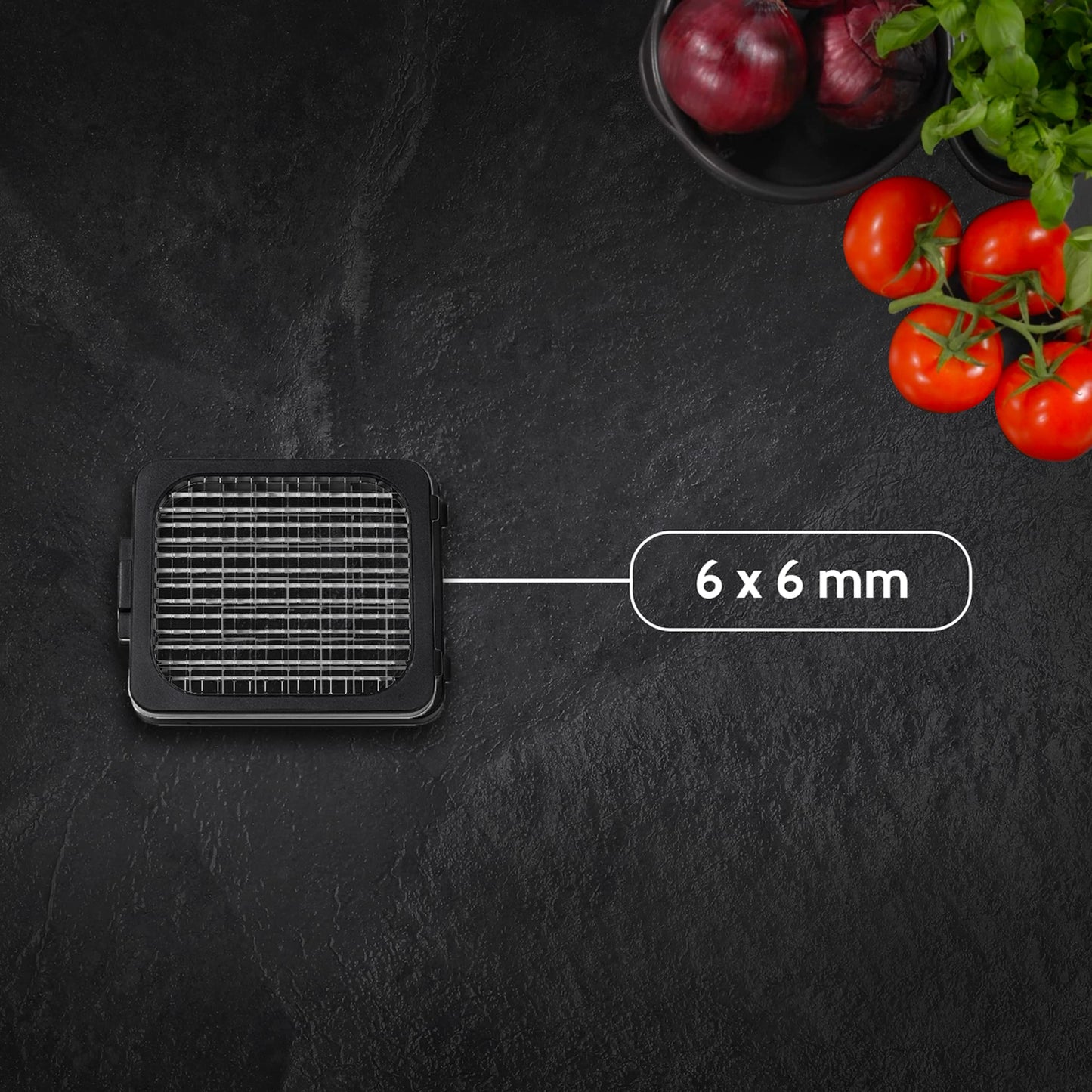 ALLIGATOR 3079 - Multifunctional cutter with catch box - vegetable and onion cutter - 6x6 mm blade - BPA free - Black. Alligator INALLI8801 Stainless Steel - 3-in-1 spiralizer - vegetable slicer.