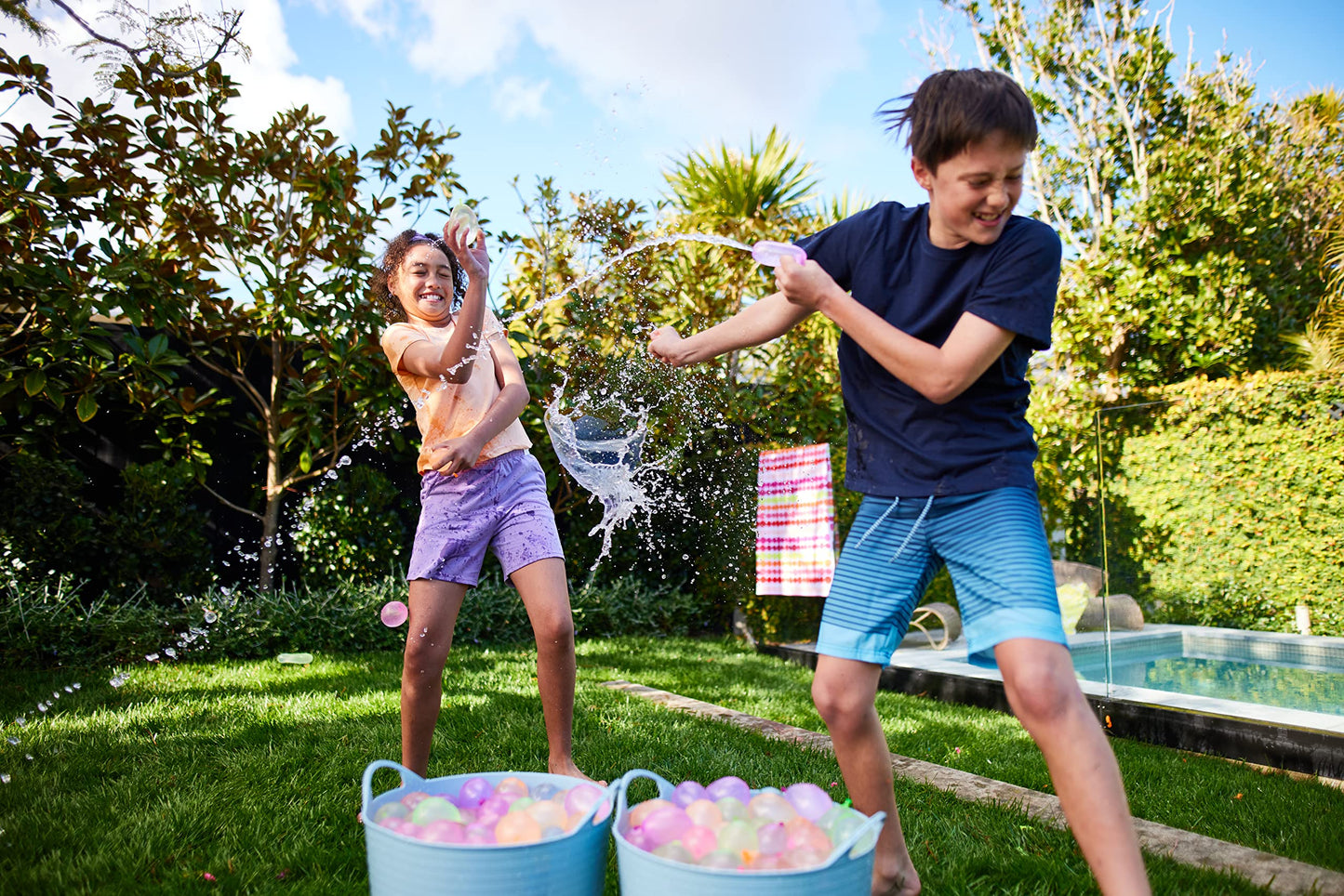 Bunch O Balloons Tropical Party 200+ quick-fill, self-sealing water balloons (6-pack)