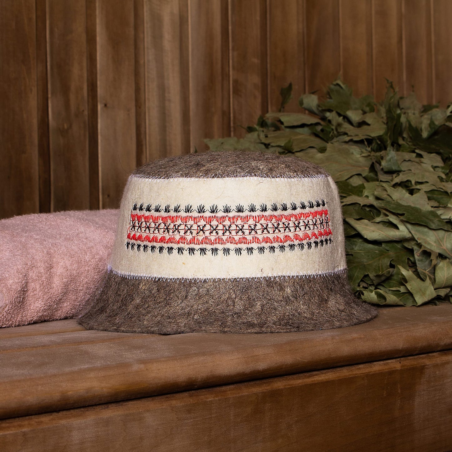 Sauna hat wool embroidered Ukrainian ornament Vyshyvanka - Banya hat for men Sauna cap for women Wool sauna hat for women Finnish