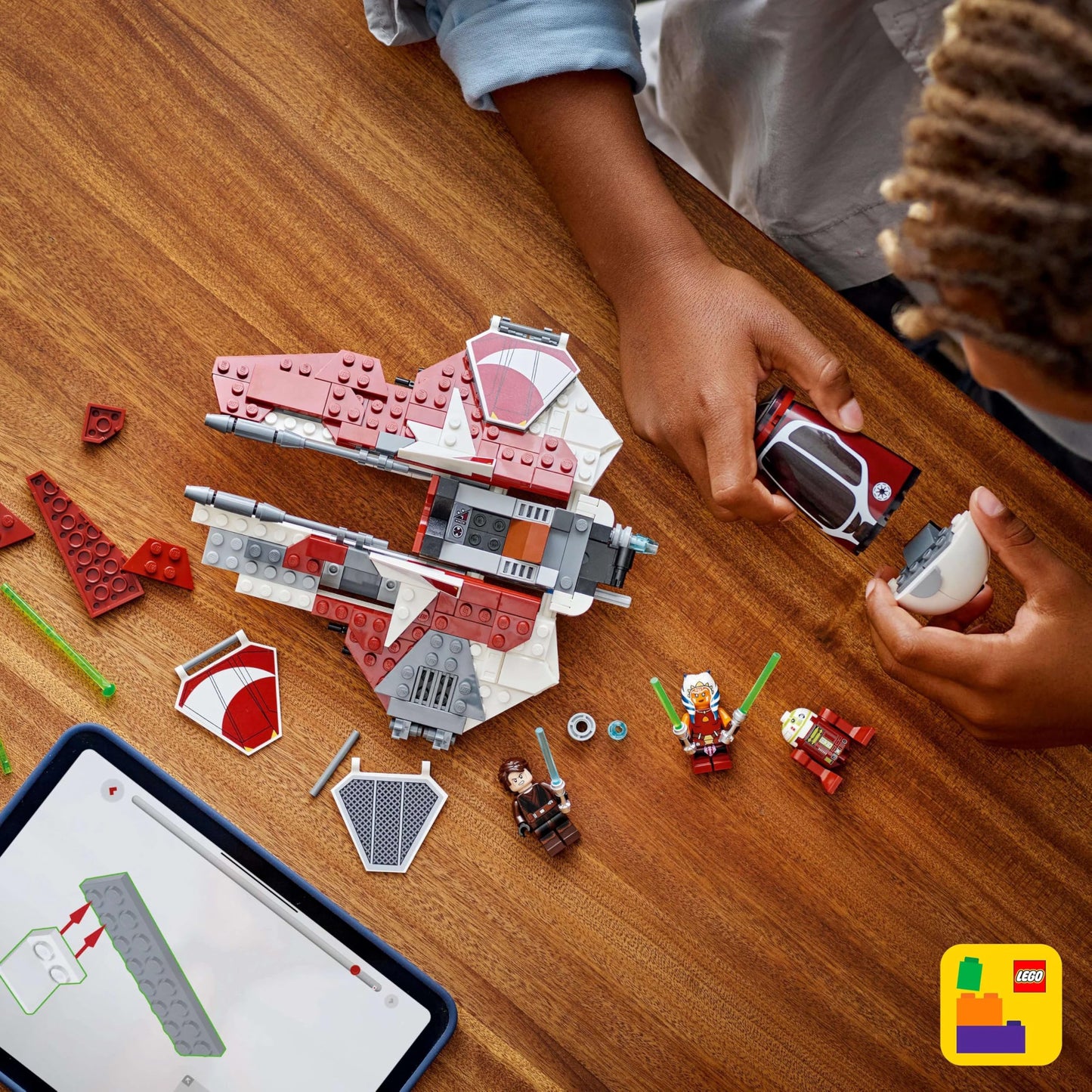 LEGO Star Wars 75401 Ahsoka's Jedi Interceptor, Starfighter for The Clone Wars fans, with Ahsoka Tano & Anakin Skywalker minifigures, lightsabers, and R7-A7, for boys and girls ages 8+.