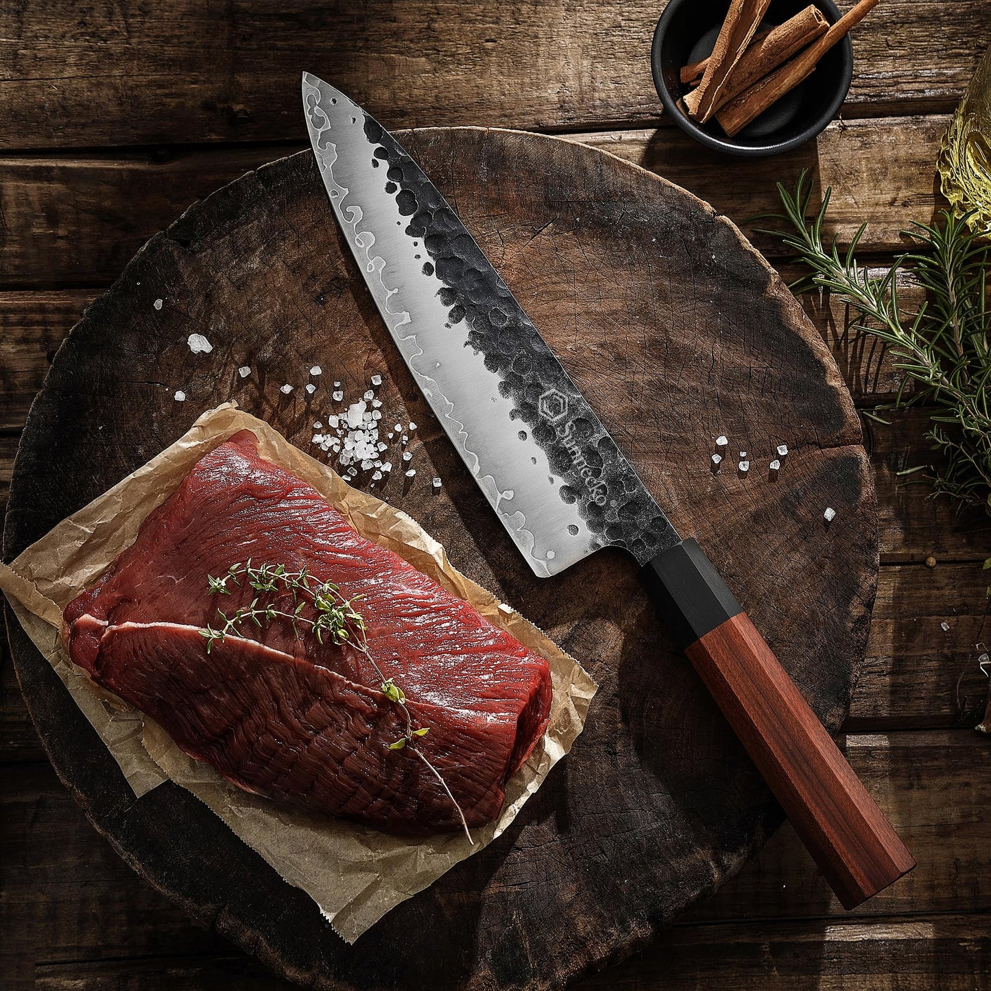 Sunnecko 8-inch professional kitchen knife, Santoku knife, Japanese chef knife made of 3-layer steel with gift box.