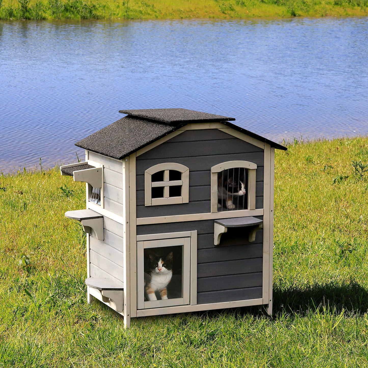 Lionto cat villa made of fir wood with bitumen roof for indoor and outdoor use, two-story cat house with steps, 80x55x90 cm, slatted curtain and windows, suitable for large cats, gray/white.