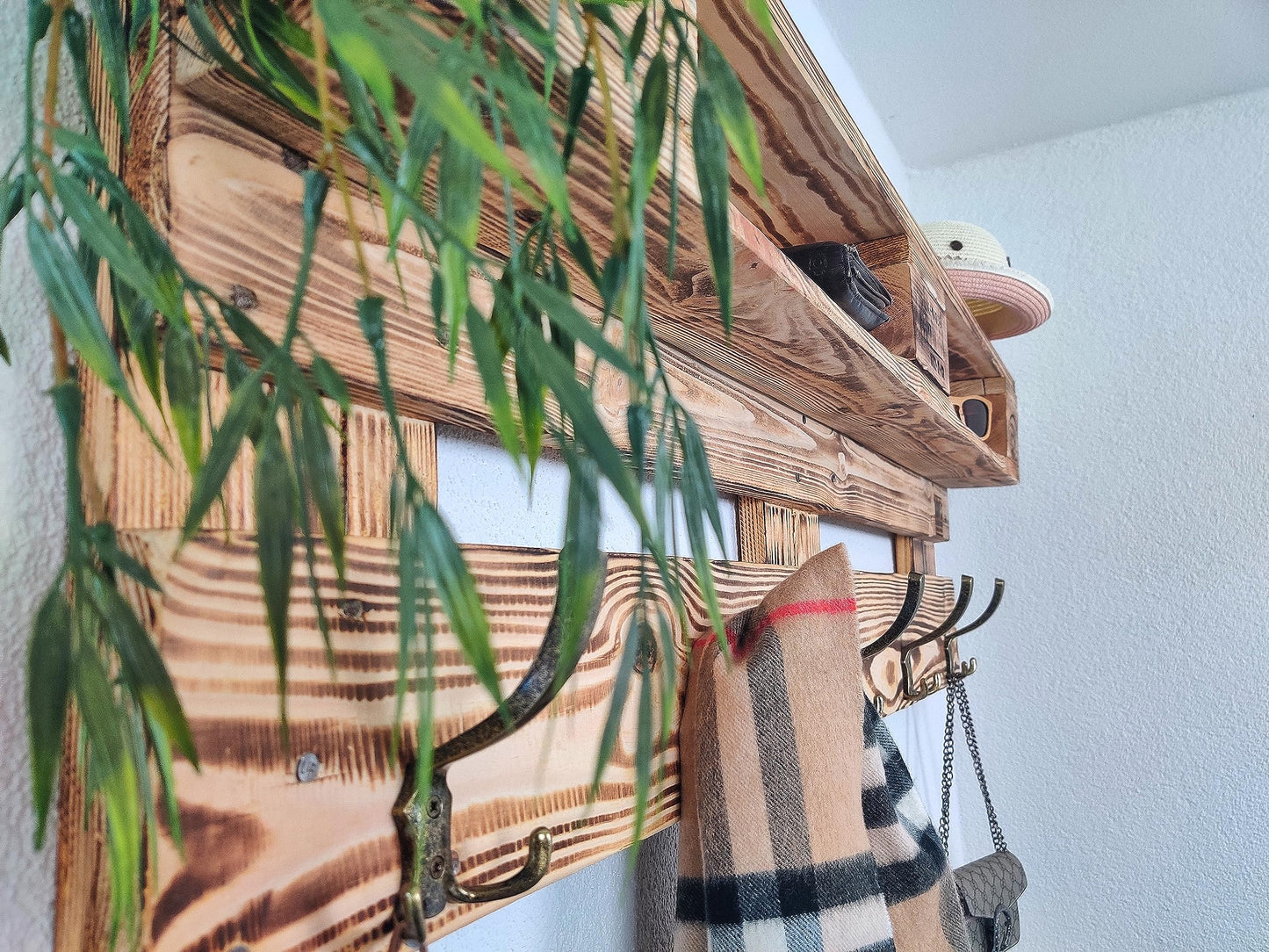 Wardrobe wall made of vintage European wooden pallet with hanging incl. 5 coat hooks coat stand/pallet furniture/pallet wardrobe